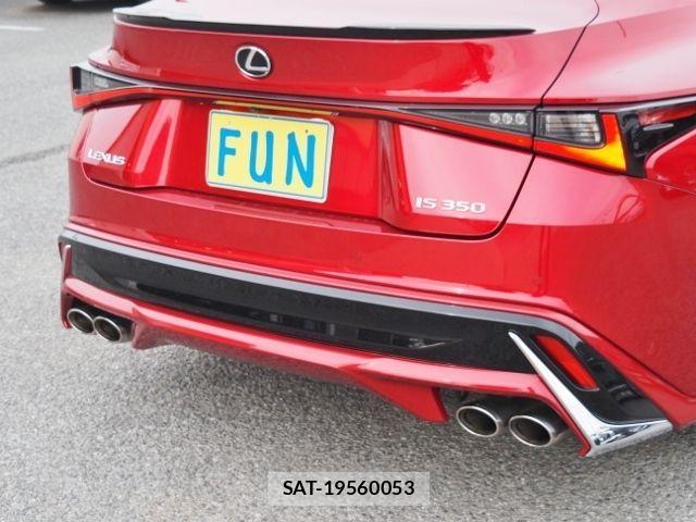 Lexus IS 2021-10 529523-26