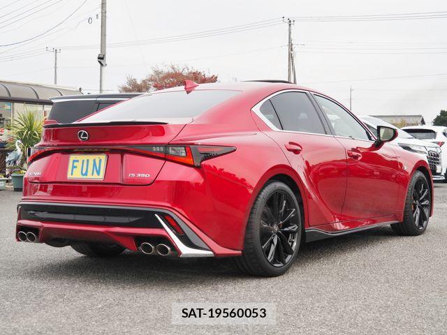 Lexus IS 2021-10 529523-4