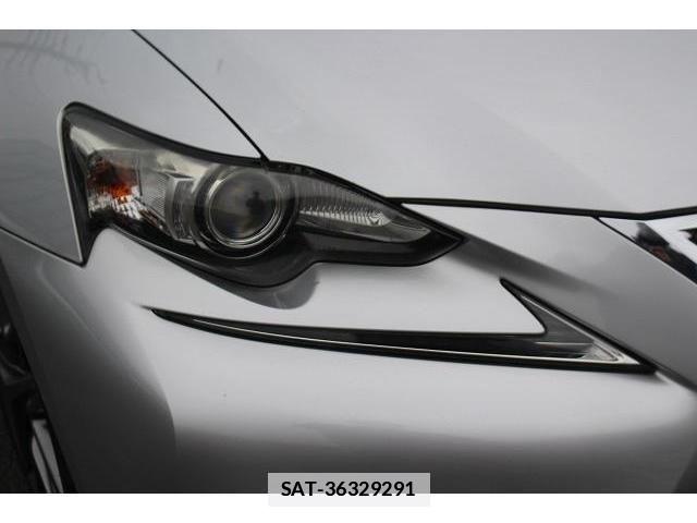 Lexus IS 2013-10 795569-11