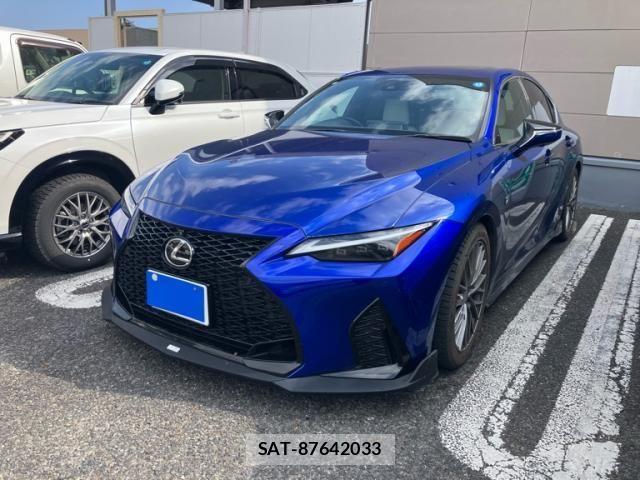 Lexus IS 2023-01 3771368-0