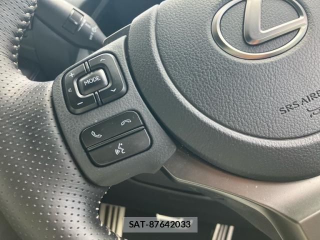 Lexus IS 2023-01 3771368-15