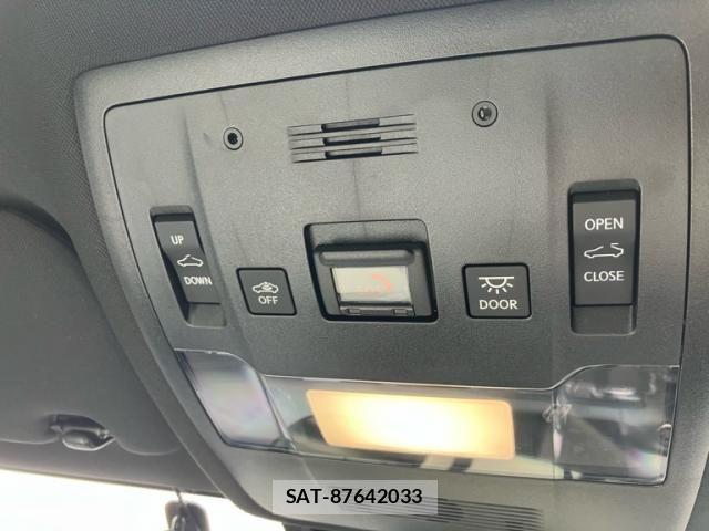 Lexus IS 2023-01 3771368-21