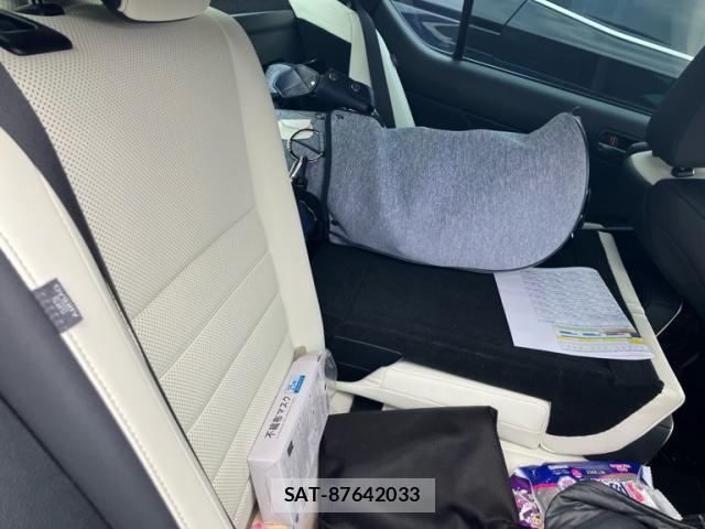 Lexus IS 2023-01 3771368-22