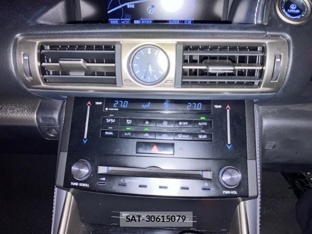 Lexus IS 2013-05 4326207-10