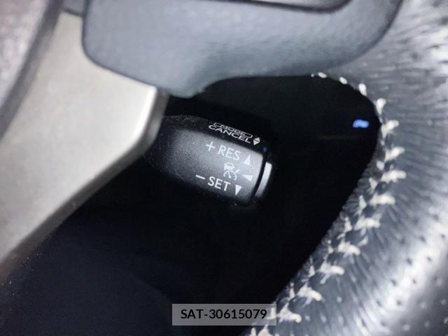 Lexus IS 2013-05 4326207-14
