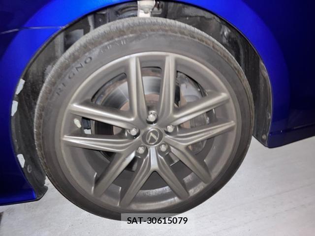 Lexus IS 2013-05 4326207-3
