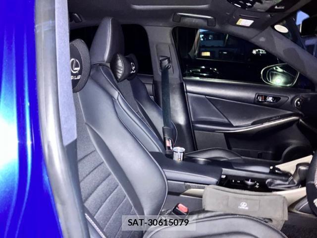 Lexus IS 2013-05 4326207-7