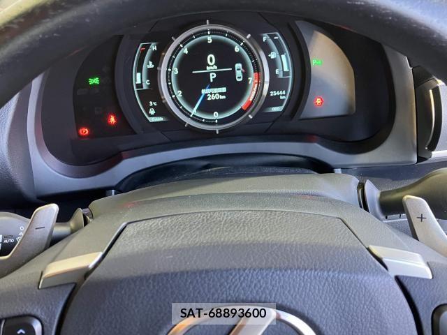 Lexus IS 2019-07 6612824-10