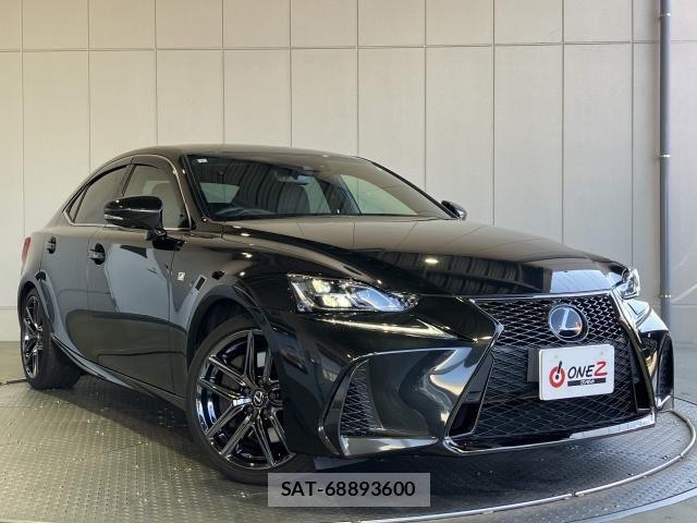 Lexus IS 2019-07 6612824-22