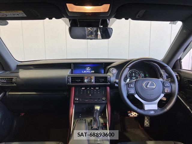 Lexus IS 2019-07 6612824-4