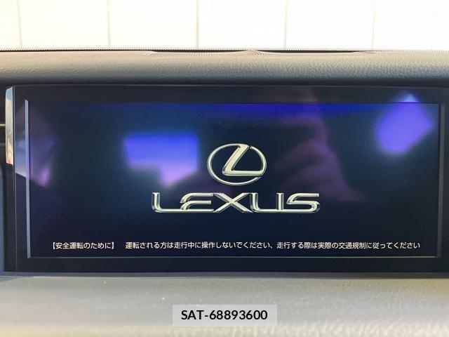 Lexus IS 2019-07 6612824-5