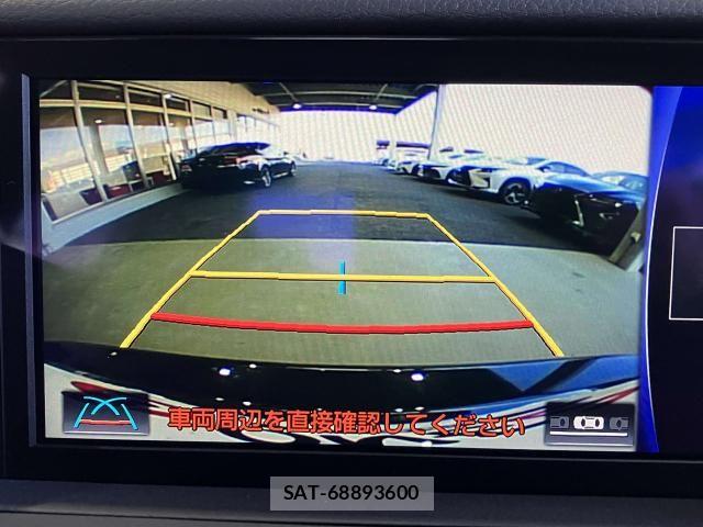 Lexus IS 2019-07 6612824-6