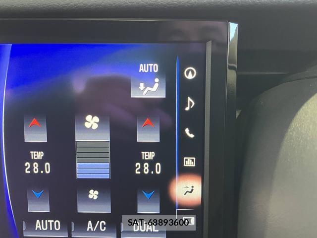 Lexus IS 2019-07 6612824-8