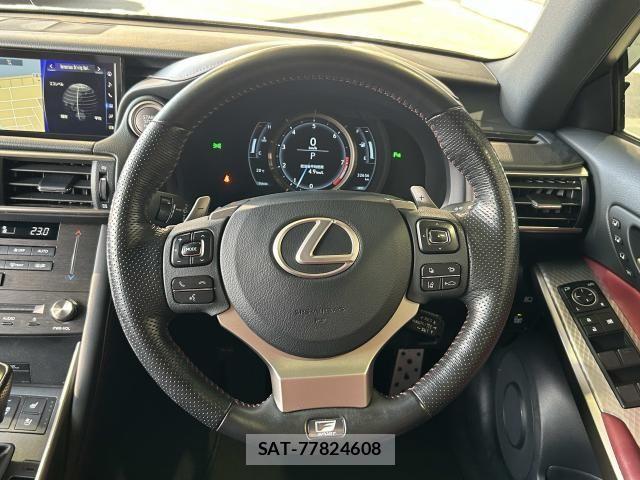 Lexus IS 2019-03 6612823-14