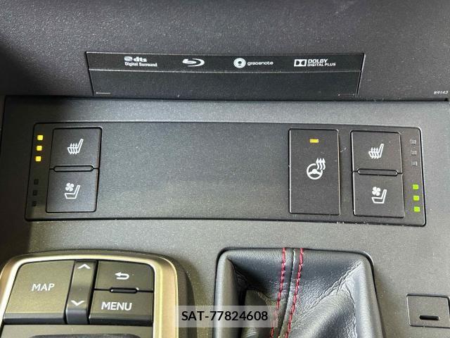 Lexus IS 2019-03 6612823-18