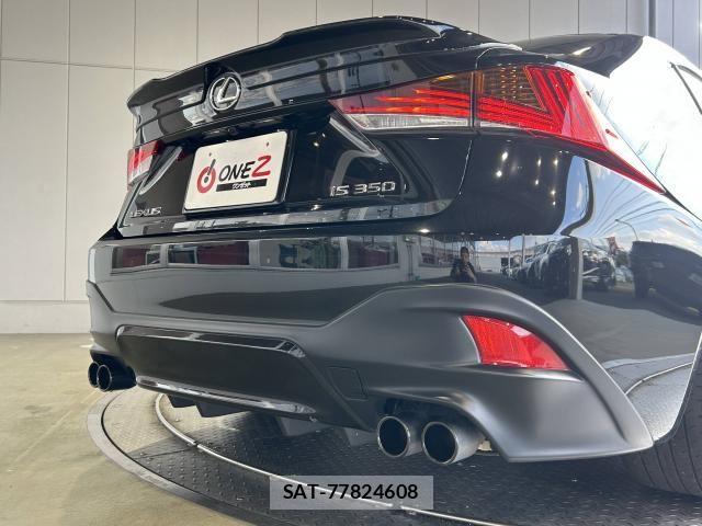 Lexus IS 2019-03 6612823-6