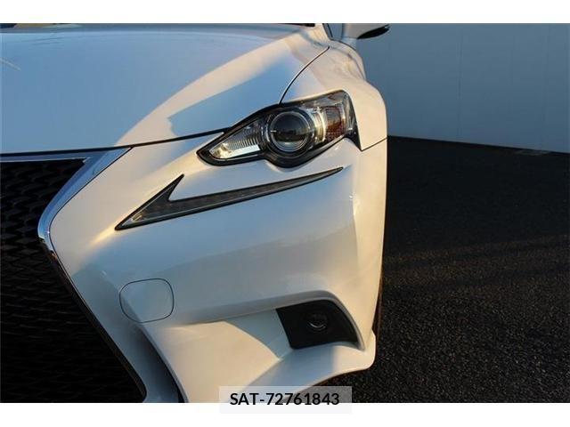 Lexus IS 2014-06 6691091-26