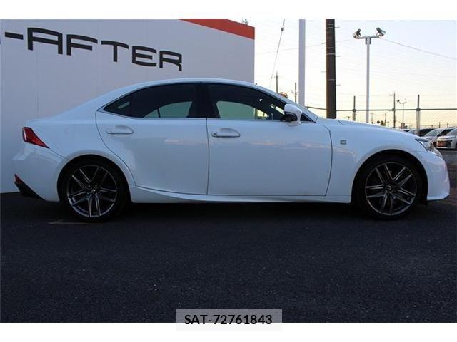 Lexus IS 2014-06 6691091-8