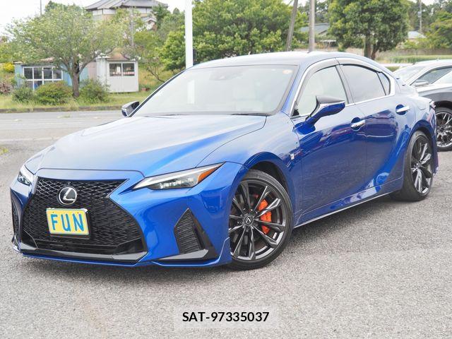 Lexus IS 2023-08 6752242-0