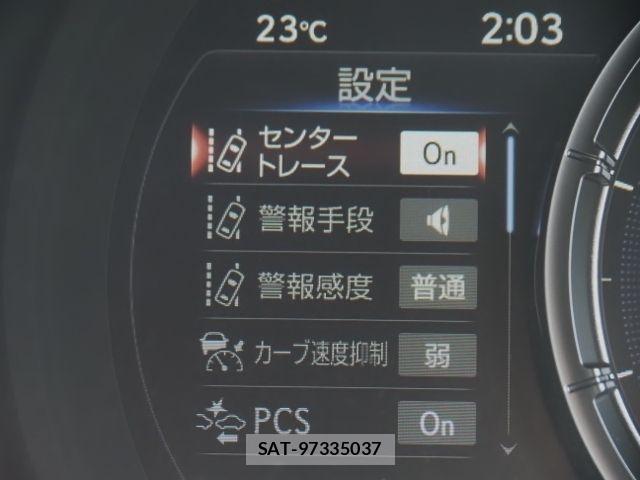 Lexus IS 2023-08 6752242-23