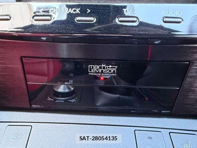 Lexus IS 2021-10 6752239-7