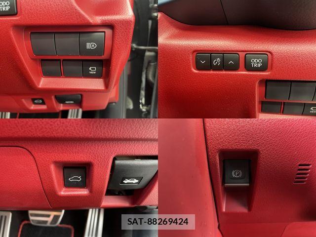 Lexus IS 2021-01 6907714-22