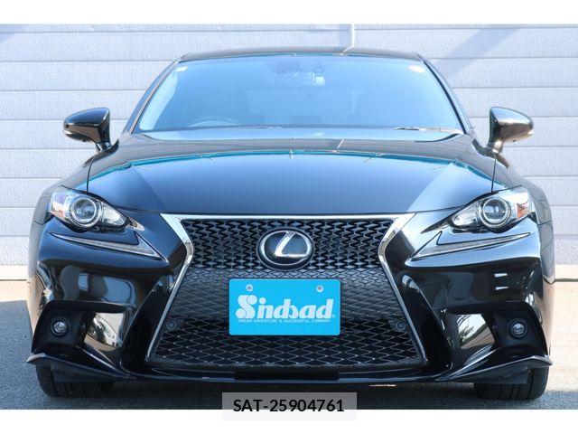 Lexus IS 2014-04 6995064-10