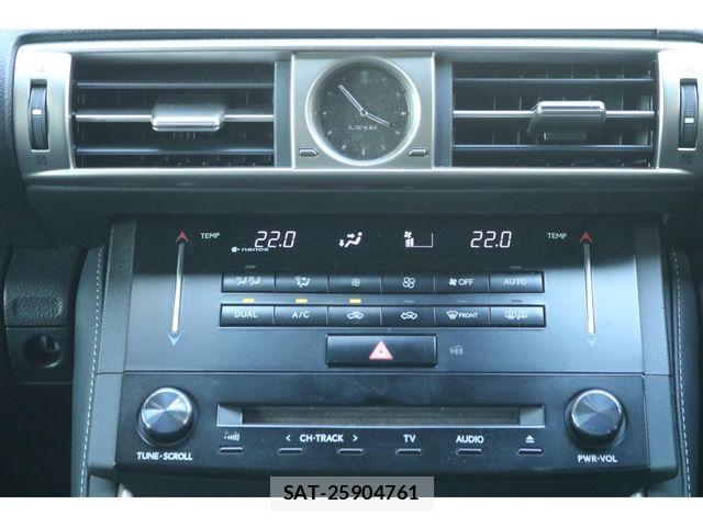 Lexus IS 2014-04 6995064-25