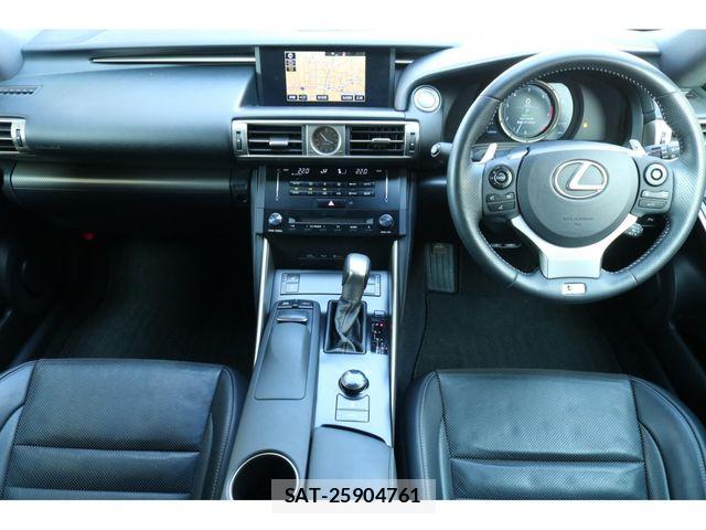 Lexus IS 2014-04 6995064-2