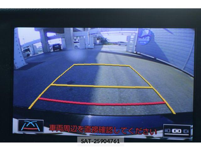 Lexus IS 2014-04 6995064-5