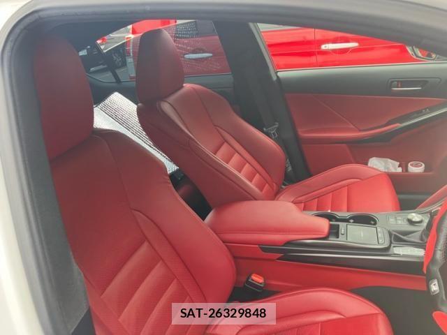 Lexus IS 2021-05 7328028-14