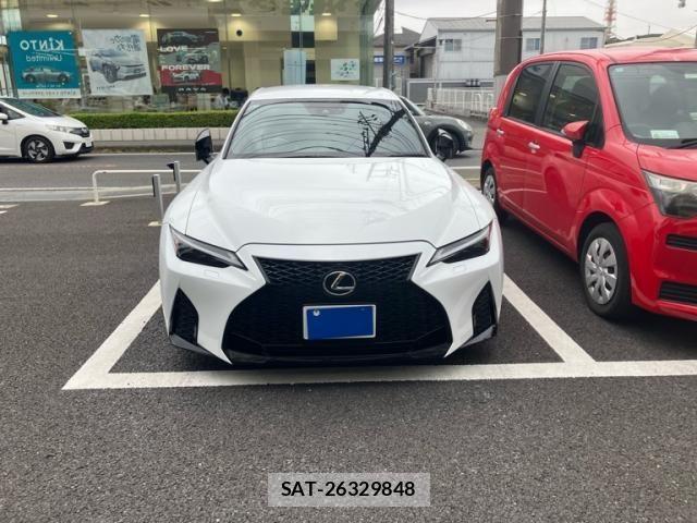 Lexus IS 2021-05 7328028-1