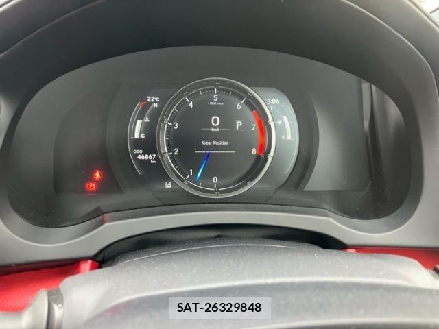 Lexus IS 2021-05 7328028-23