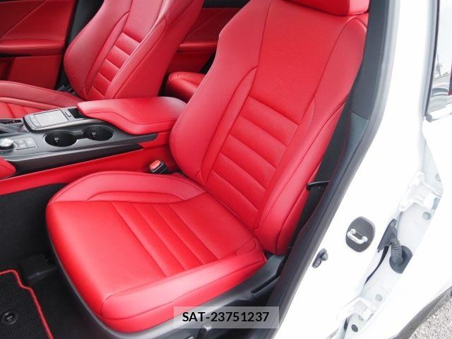 Lexus IS 2021-08 7455397-13