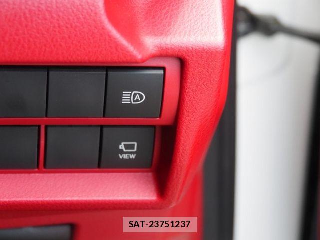 Lexus IS 2021-08 7455397-25