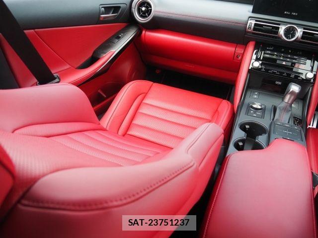 Lexus IS 2021-08 7455397-26