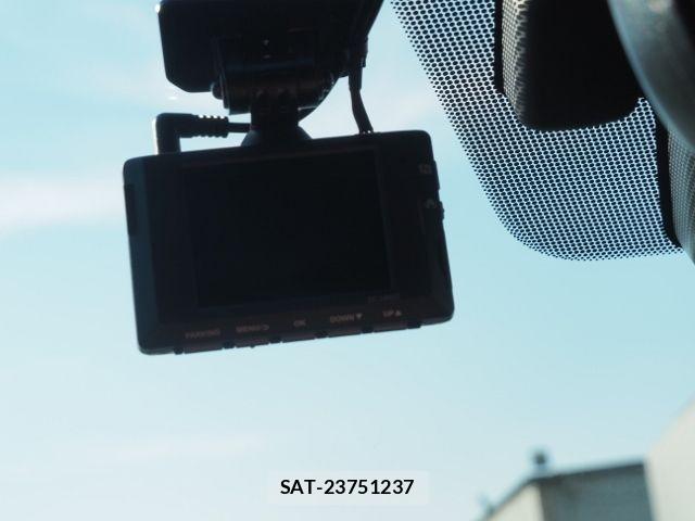 Lexus IS 2021-08 7455397-28