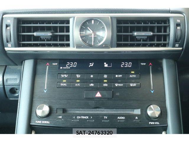 Lexus IS 2017-06 7501265-26