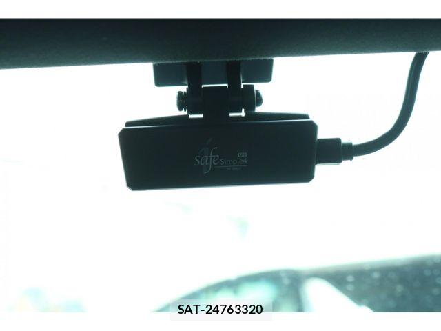 Lexus IS 2017-06 7501265-7
