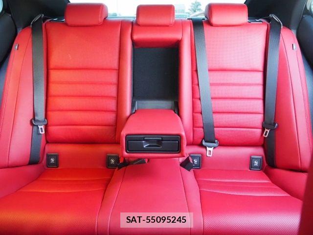 Lexus IS 2021-06 7509027-13