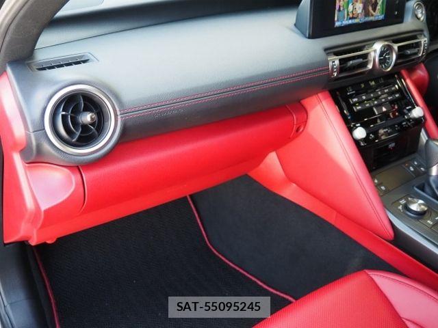 Lexus IS 2021-06 7509027-28