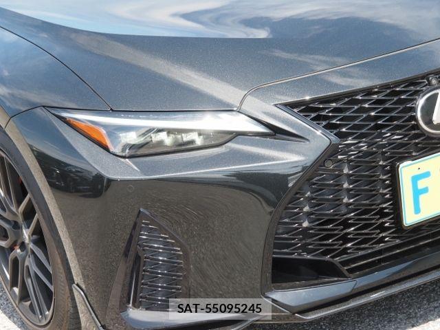 Lexus IS 2021-06 7509027-7