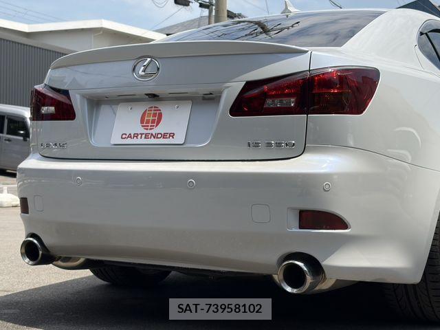 Lexus IS 2007-09 7509028-26