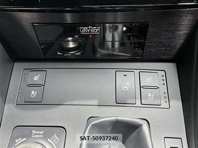 Lexus IS 2022-05 7509026-15