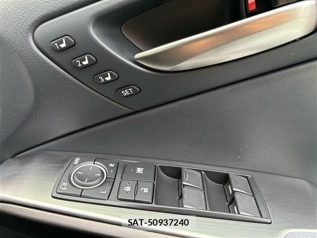Lexus IS 2022-05 7509026-17