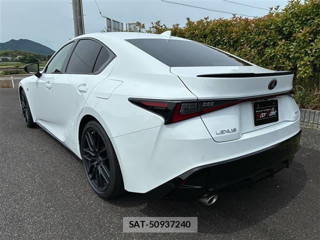 Lexus IS 2022-05 7509026-3