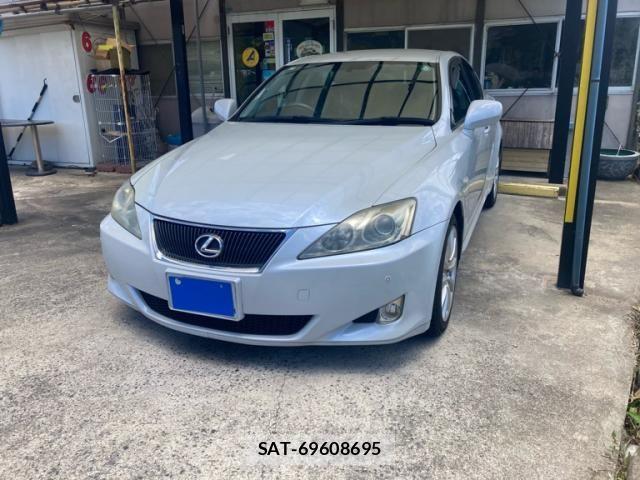 Lexus IS 2007-12 7562353-1