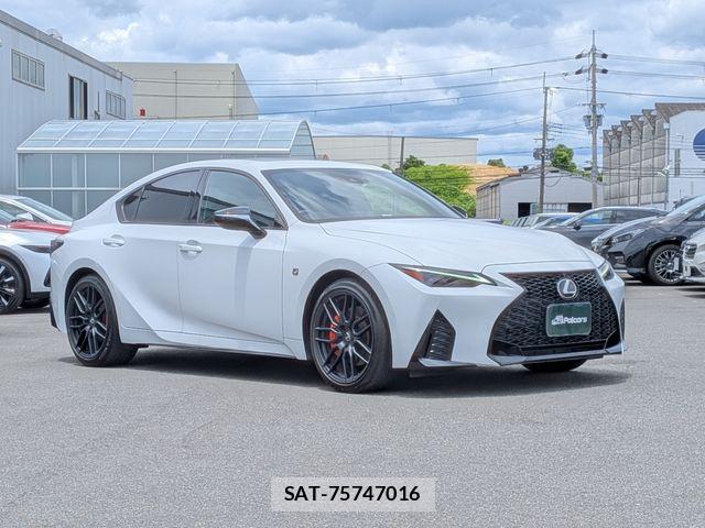 Lexus IS 2023-06 7617651-22