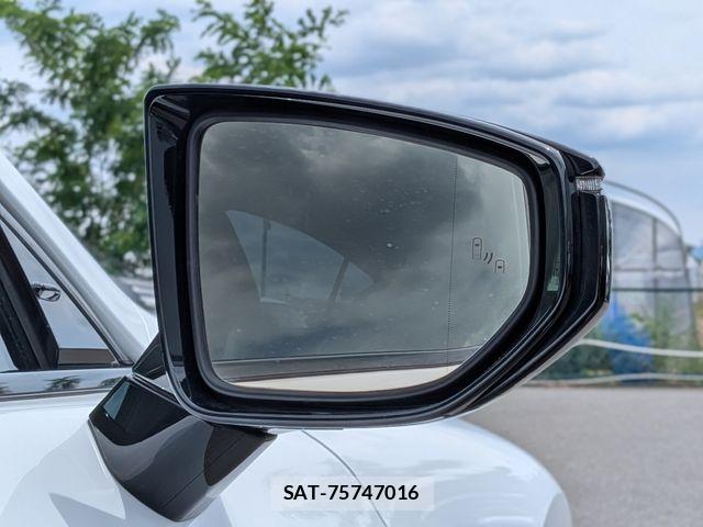 Lexus IS 2023-06 7617651-23