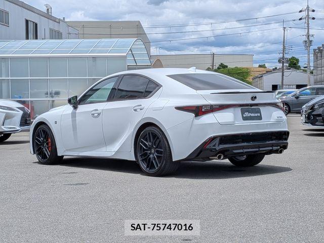 Lexus IS 2023-06 7617651-27